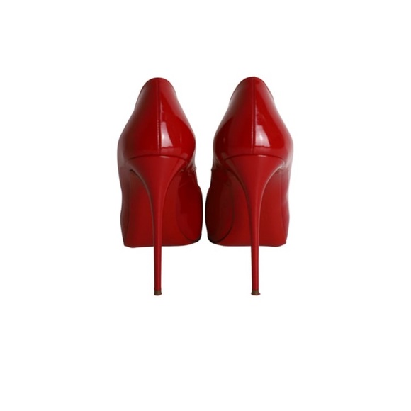 Christian Louboutin Very Prive heels
SOLD - Picture 6 of 7